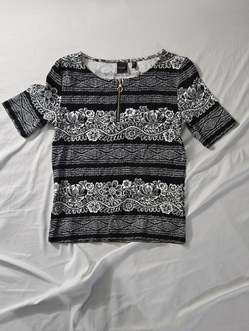 Rafaella Black & White Floral Zip-Front Short Sleeve Tunic